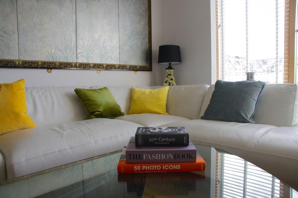 Lux Living Apartments - Florian House CBG Esterno foto