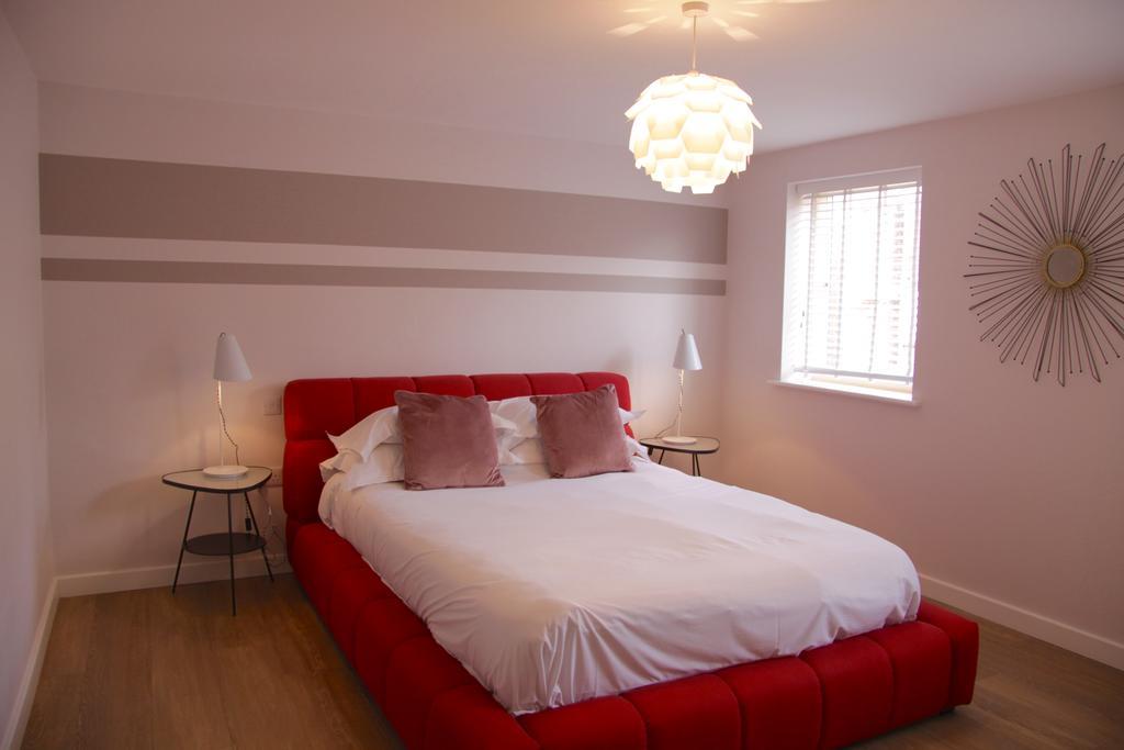 Lux Living Apartments - Florian House CBG Esterno foto
