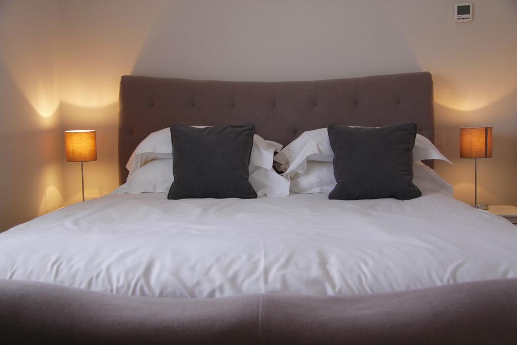 Lux Living Apartments - Florian House CBG Esterno foto